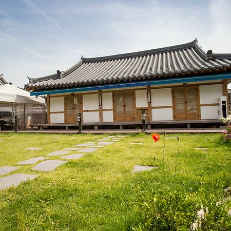 Hotel Jiwoo Dang Jeonju Exterior foto