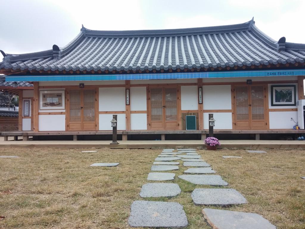 Hotel Jiwoo Dang Jeonju Exterior foto