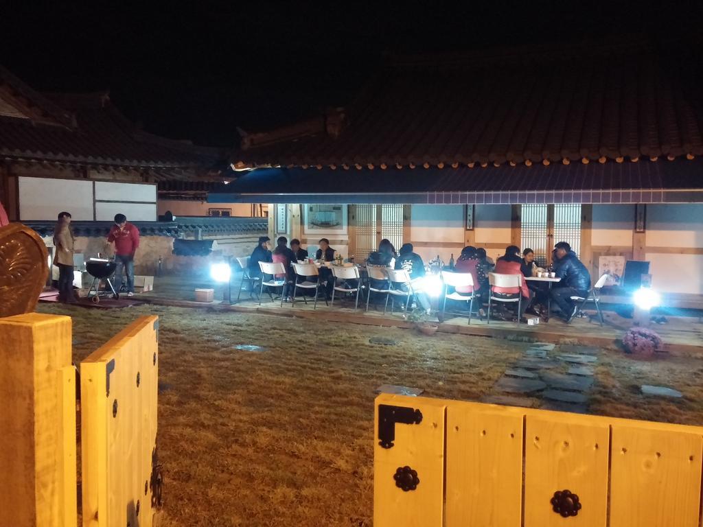 Hotel Jiwoo Dang Jeonju Exterior foto