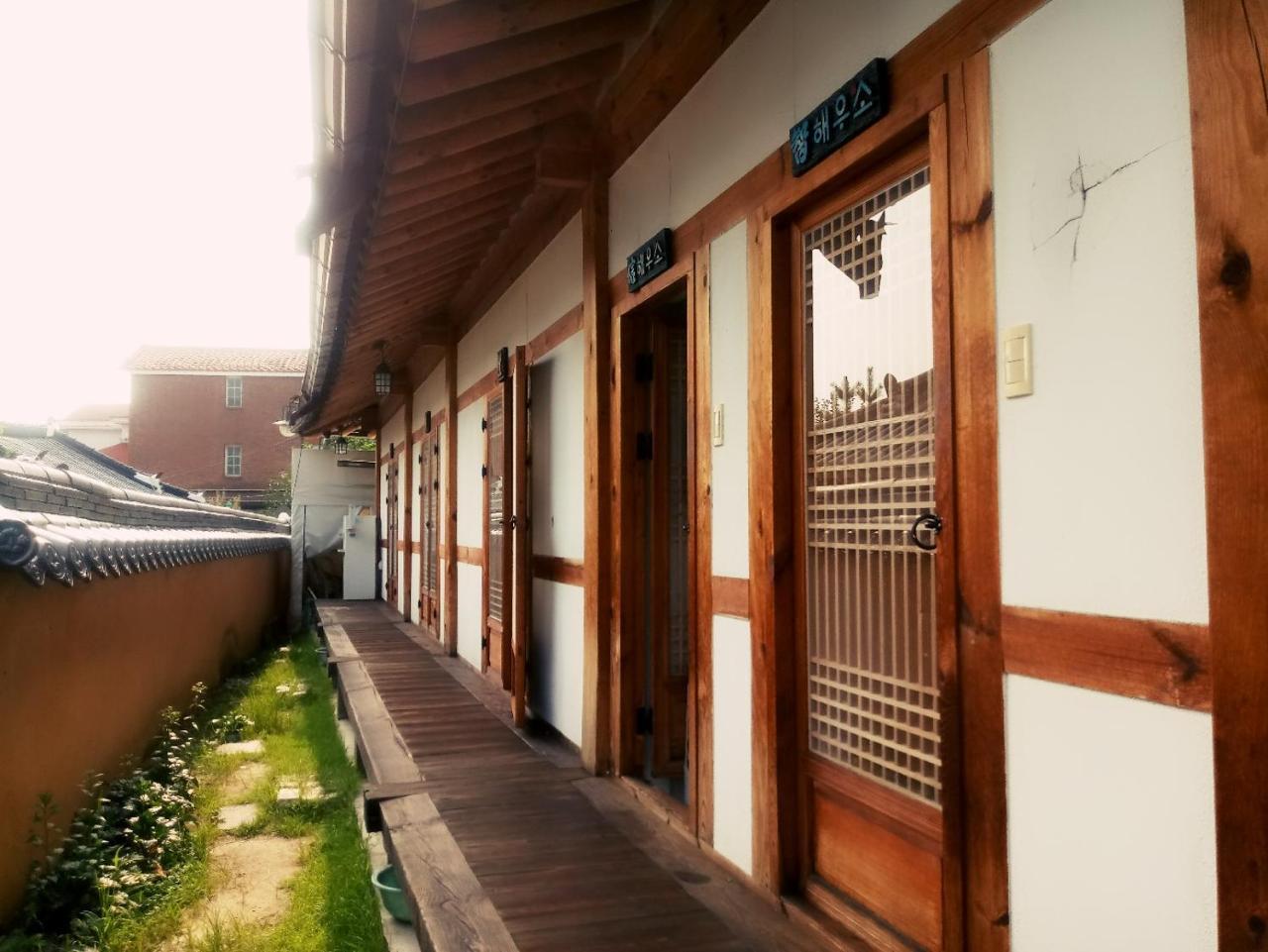 Hotel Jiwoo Dang Jeonju Exterior foto