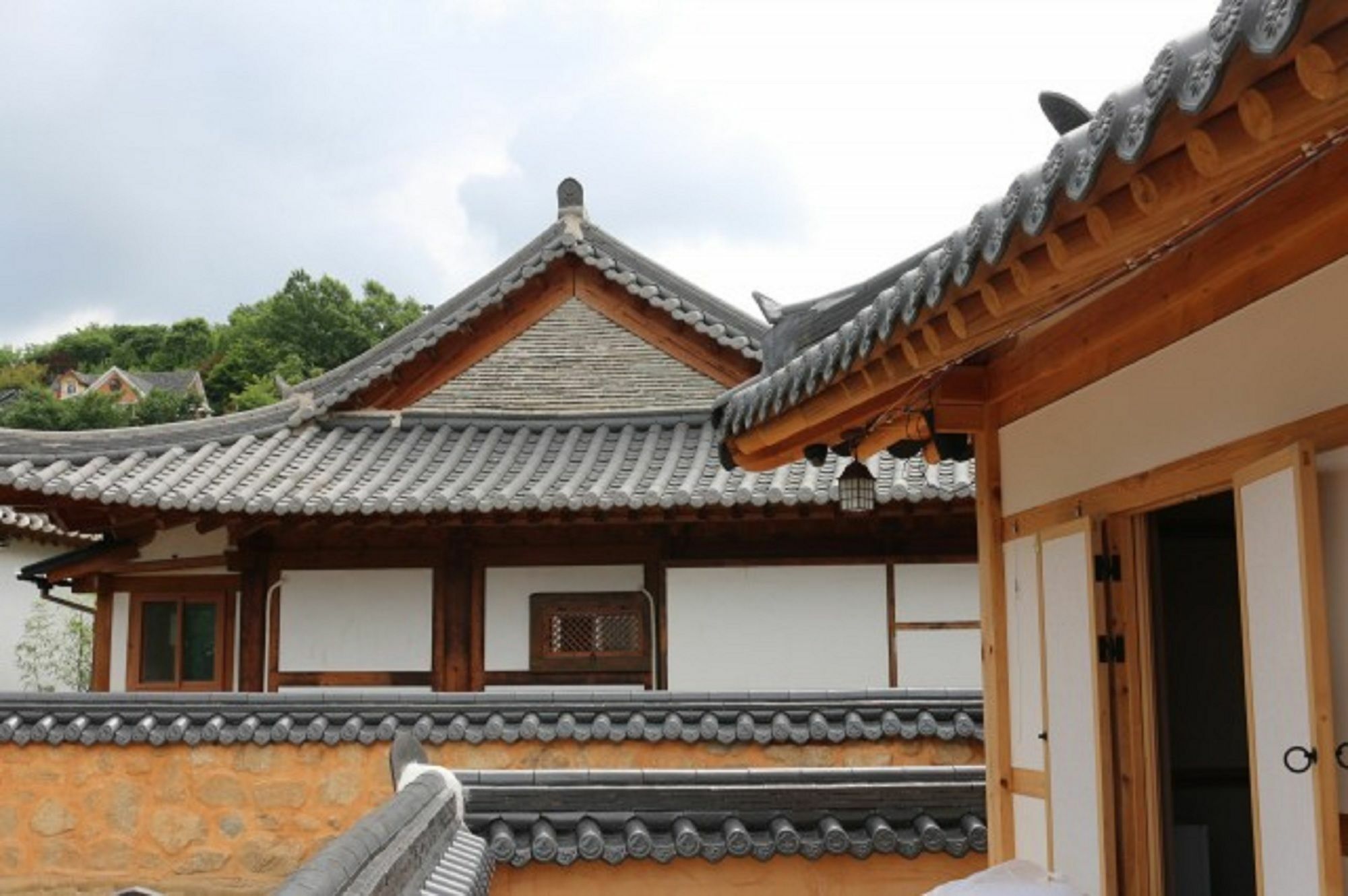 Hotel Jiwoo Dang Jeonju Exterior foto